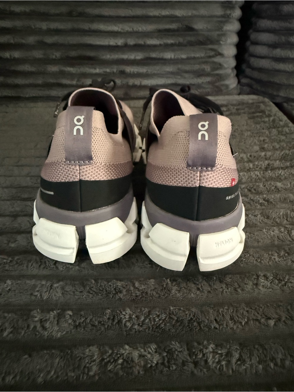 On Running Cloudswift 3 Fade/Black women’s size 10 - Picture 4 of 7